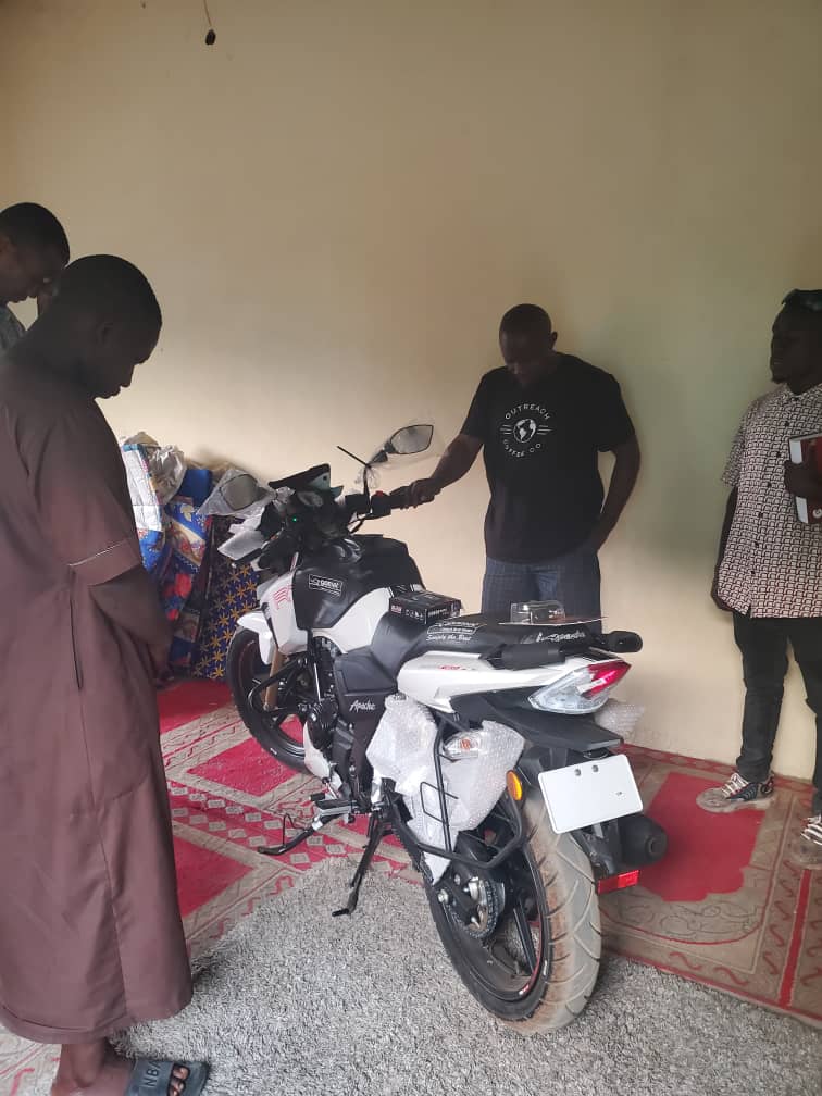 praying-over-new-motorbike New leaders